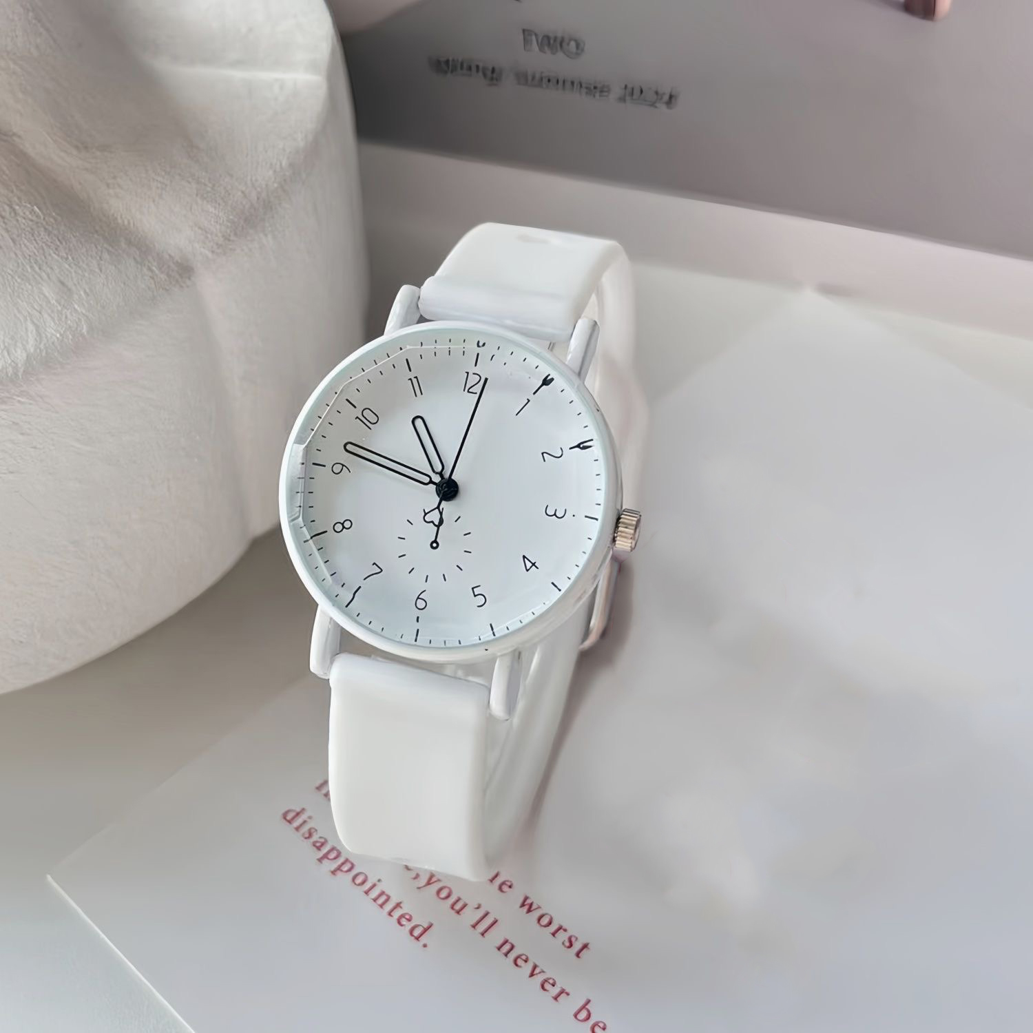 Reloj de cuarzo con esfera ára - Silicone Band Women reseña y precio